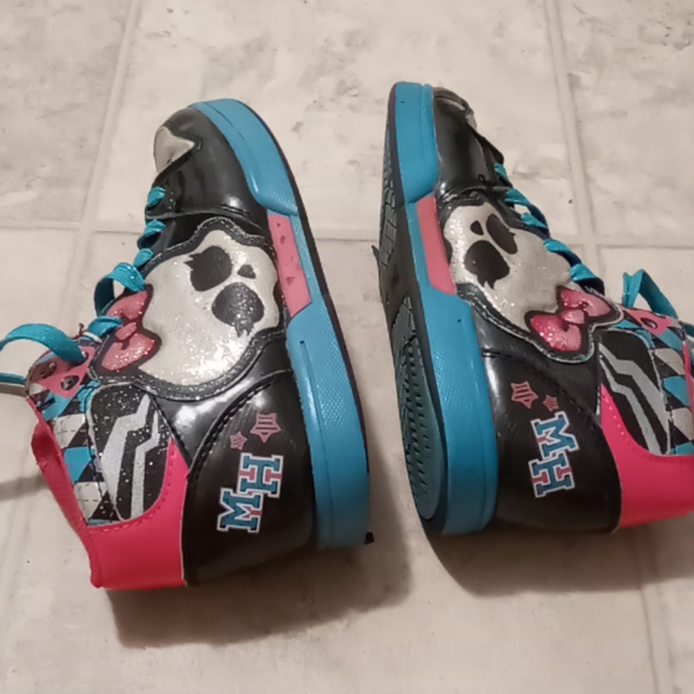 Brand new kid's sneakers